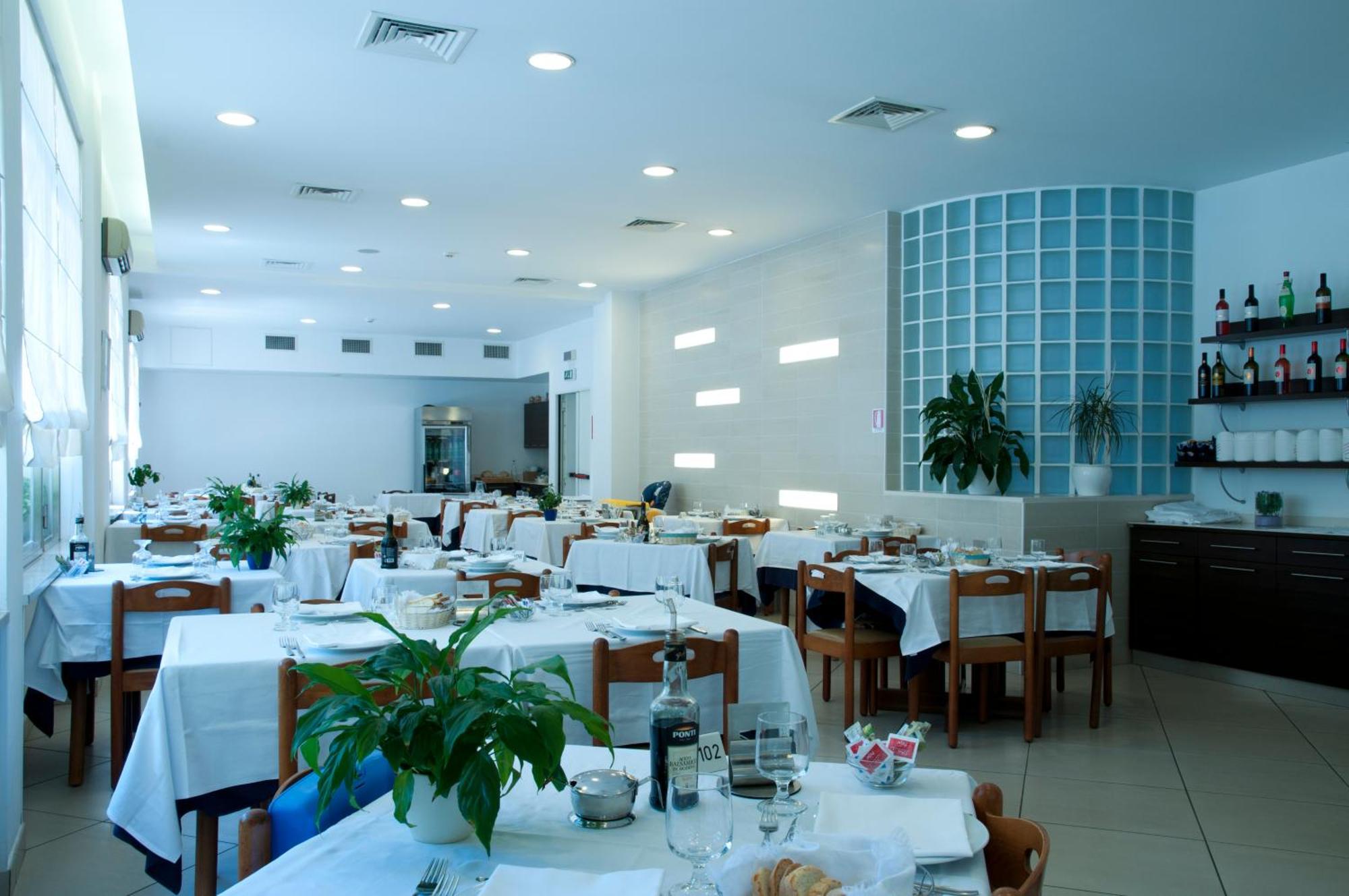 Hotel Mare Blu Francavilla Al Mare Exterior foto